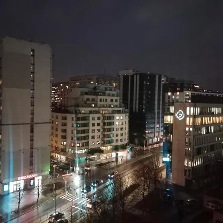 416 Center Free Parking Tamars Varsovia