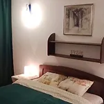 416 Center Tamars Apartmán Varšava